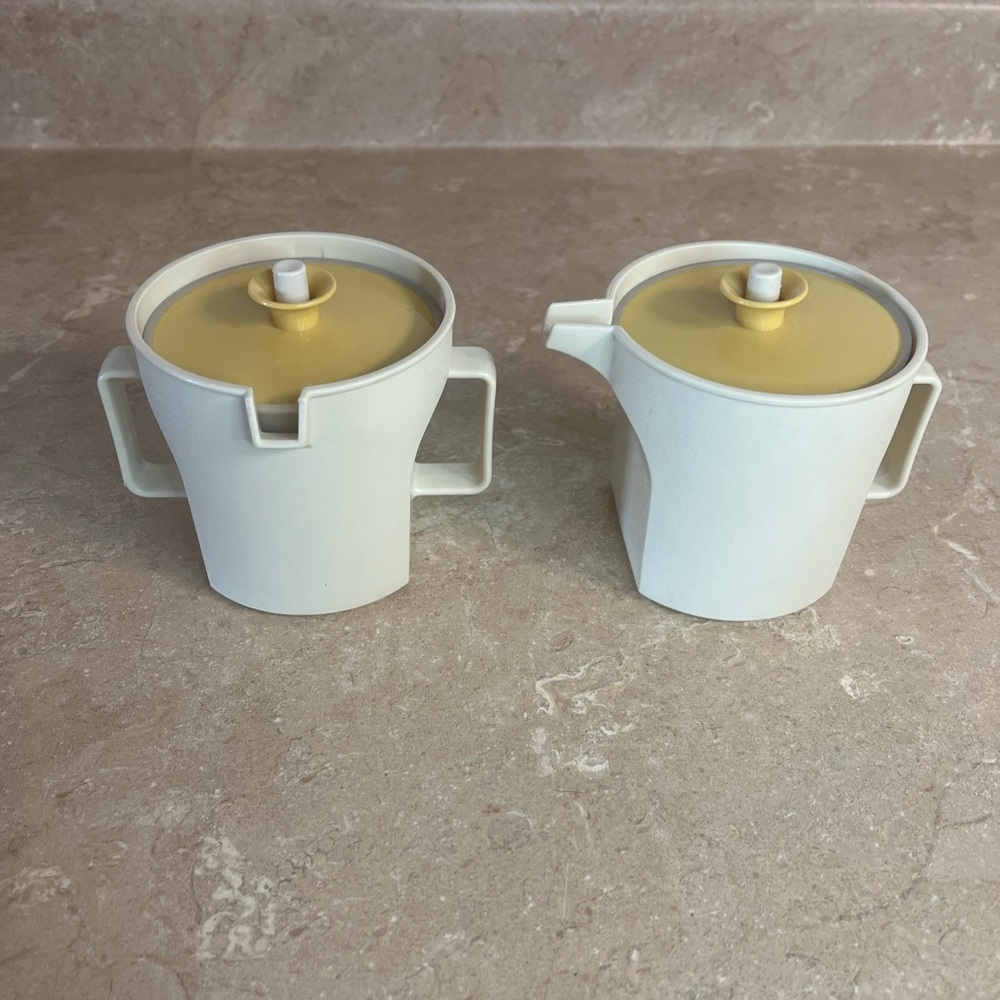 Vintage Tupperware Cream And Sugar